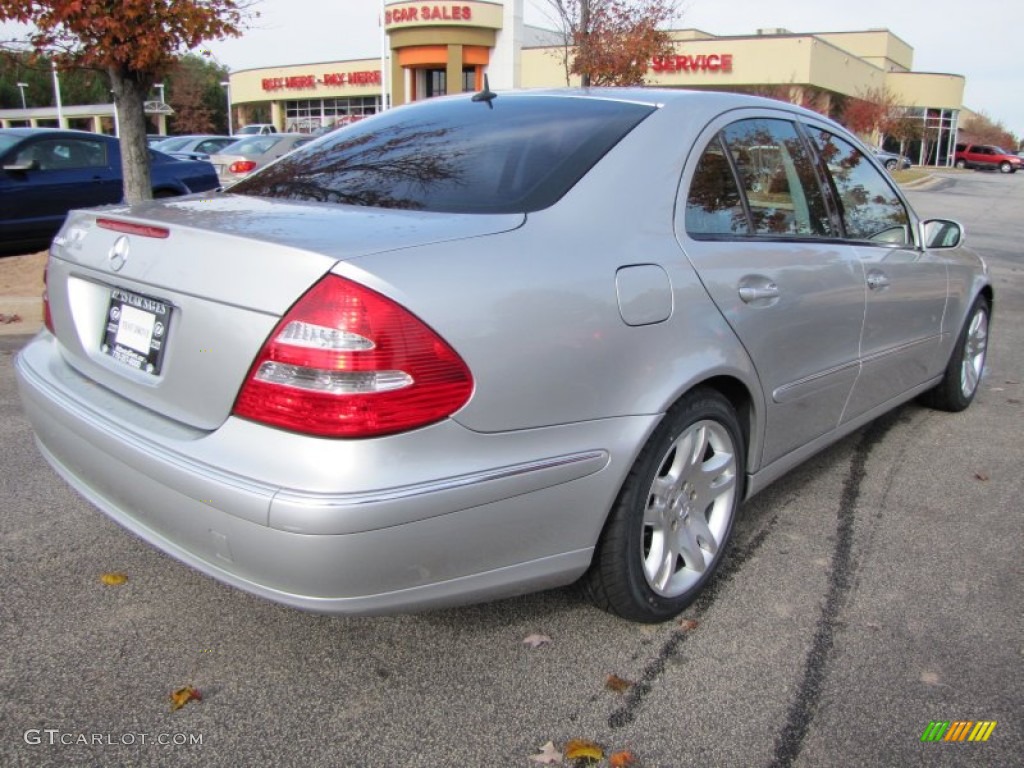 2003 E 500 Sedan - Brilliant Silver Metallic / Charcoal photo #3