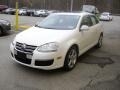 Candy White - Jetta SE Sedan Photo No. 4