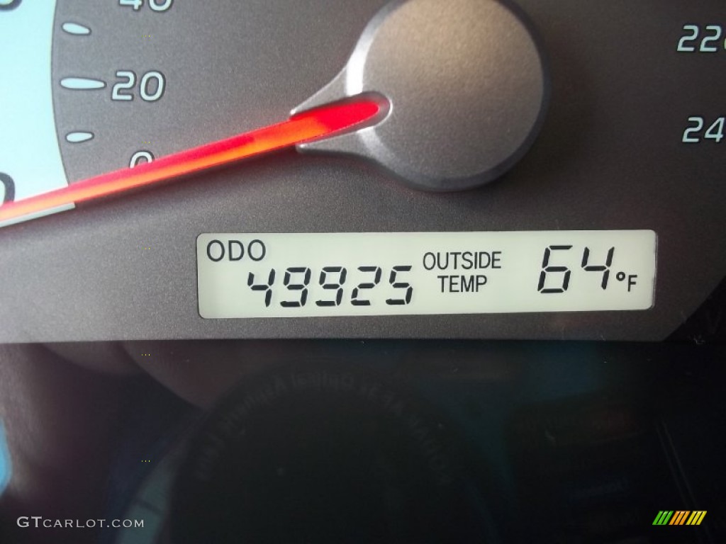 2008 Camry LE V6 - Super White / Ash photo #15