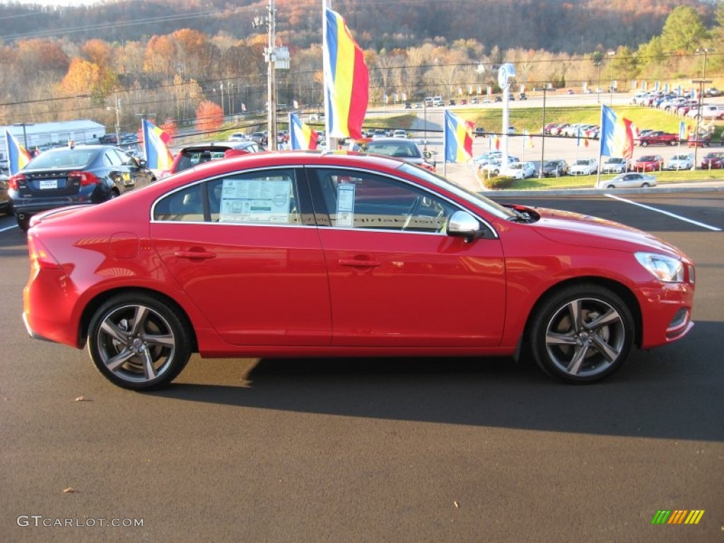2012 Volvo S60 R-Design AWD Exterior Photos