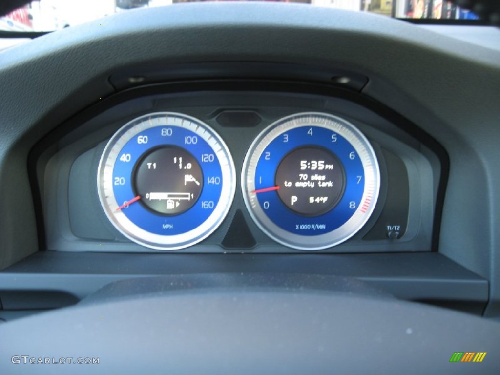 2012 Volvo S60 R-Design AWD Gauges Photos