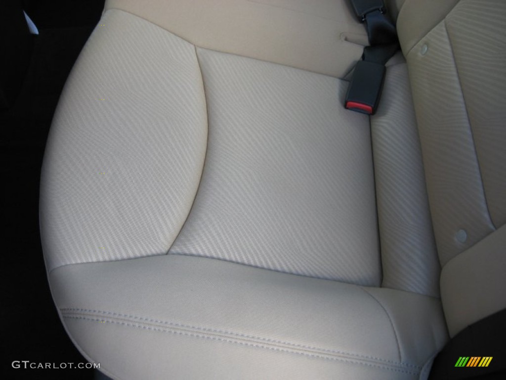 2012 Elantra GLS - Red Allure / Beige photo #17
