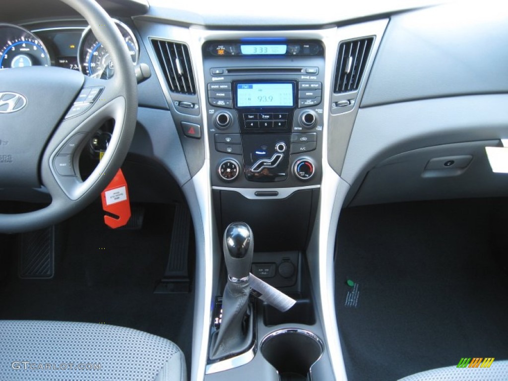 2012 Sonata GLS - Radiant Silver / Gray photo #24