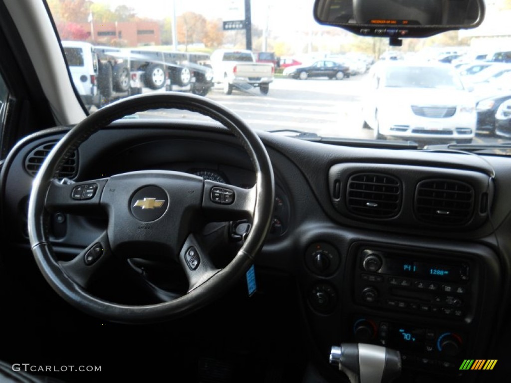 2005 TrailBlazer LT 4x4 - Superior Blue Metallic / Ebony photo #4