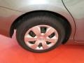 Aloe Green Metallic - Camry LE Photo No. 22