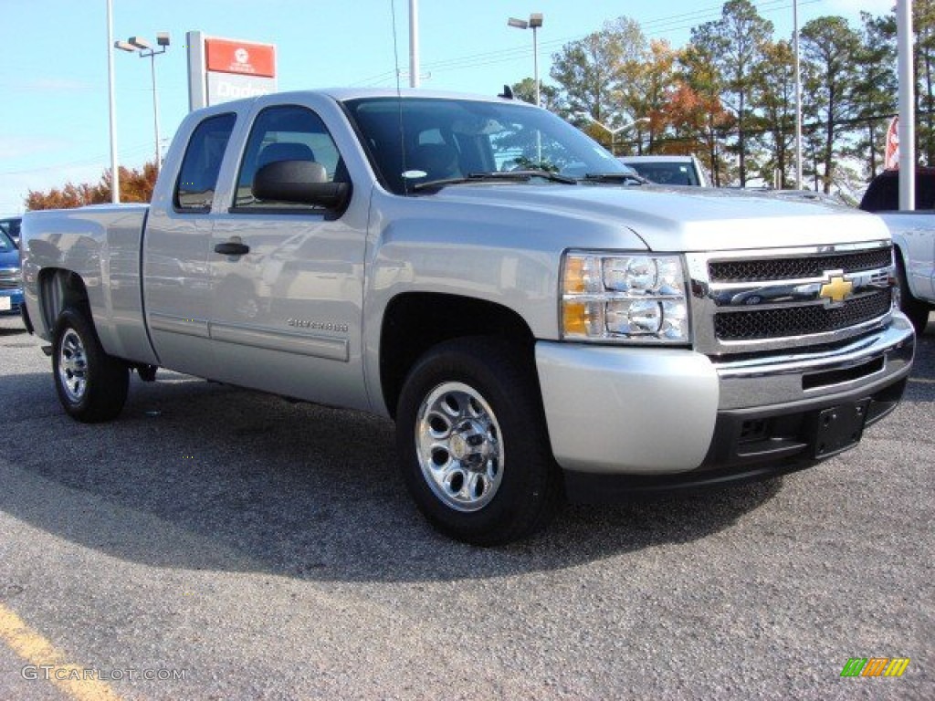 2011 Silverado 1500 LS Extended Cab - Sheer Silver Metallic / Dark Titanium photo #6