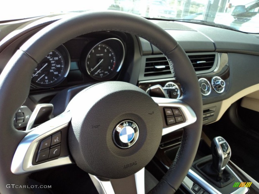 2012 BMW Z4 sDrive28i Beige Steering Wheel Photo #56371558