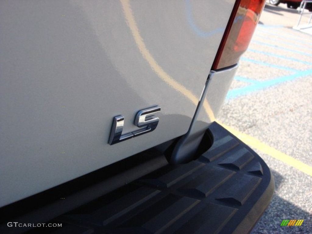 2011 Silverado 1500 LS Extended Cab - Sheer Silver Metallic / Dark Titanium photo #21