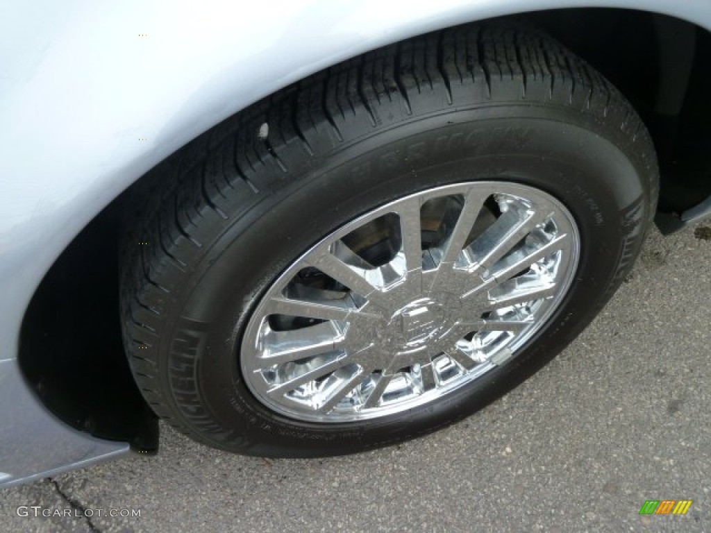 2004 Cadillac DeVille DHS Wheel Photo #56371771