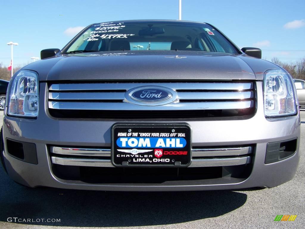 2007 Fusion S - Tungsten Grey Metallic / Light Stone photo #2
