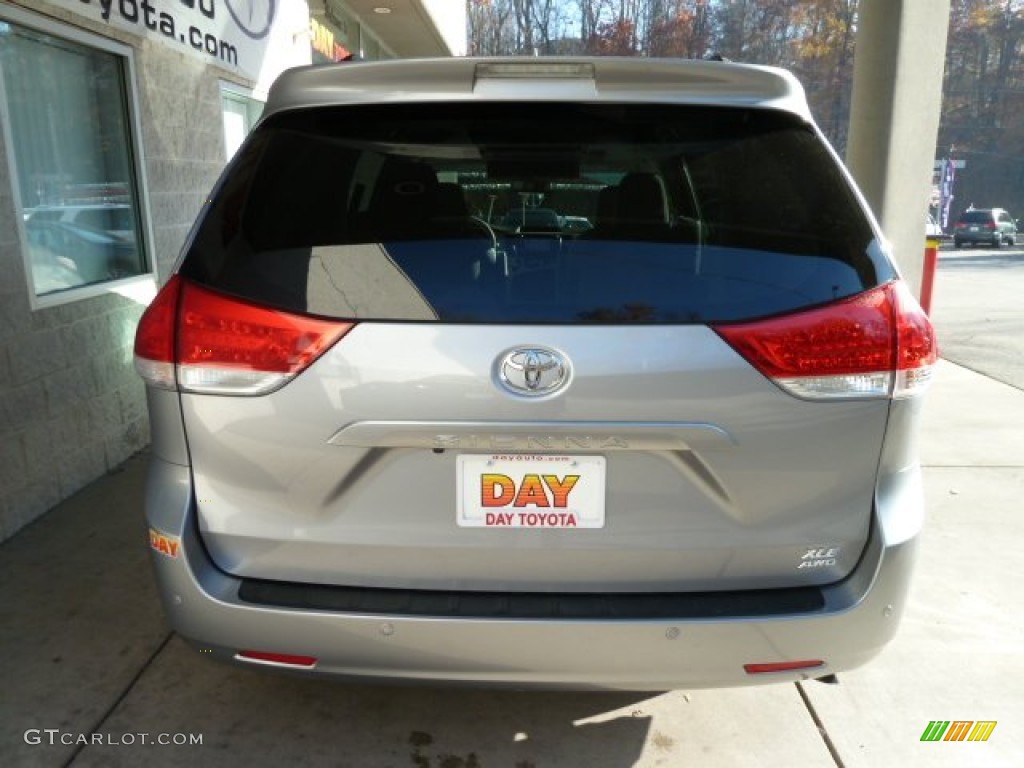 2012 Sienna XLE AWD - Silver Sky Metallic / Light Gray photo #3