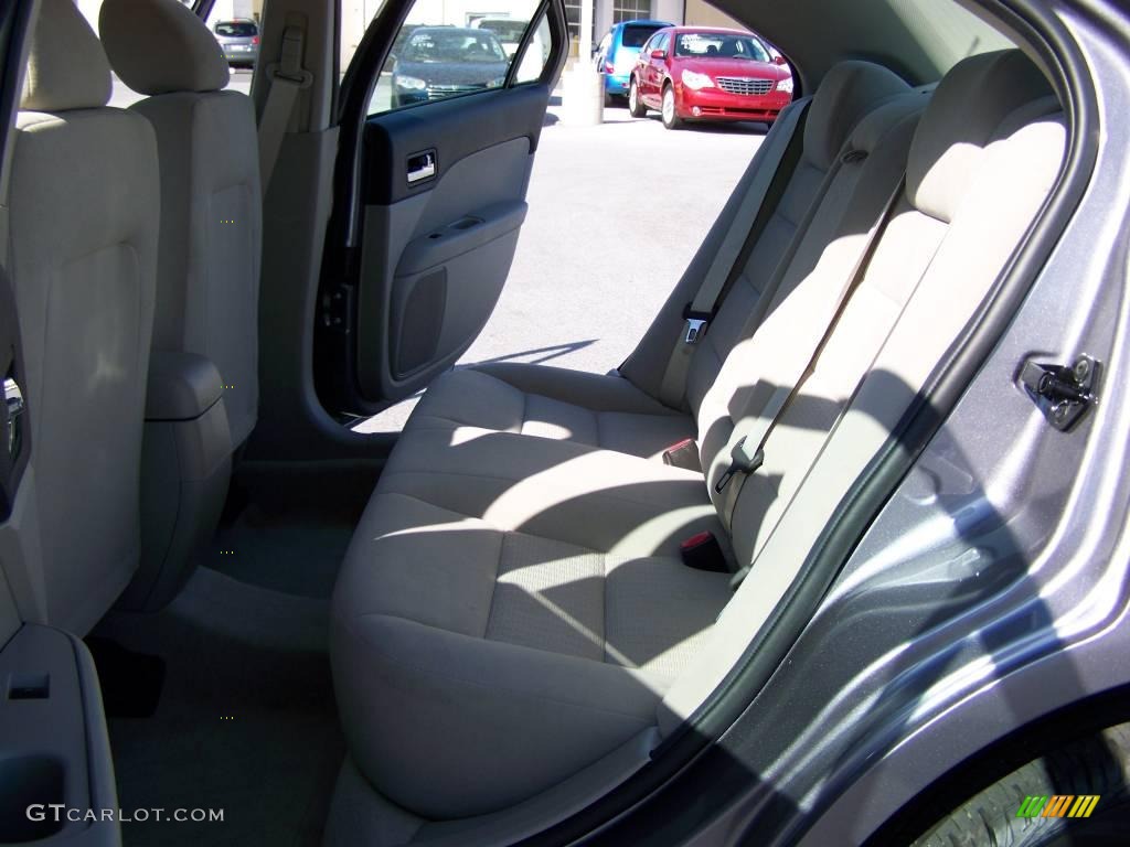 2007 Fusion S - Tungsten Grey Metallic / Light Stone photo #8
