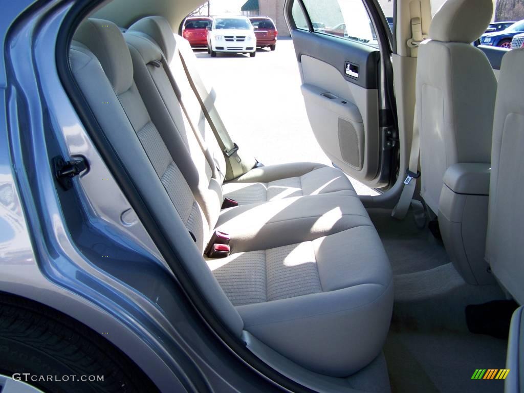 2007 Fusion S - Tungsten Grey Metallic / Light Stone photo #9
