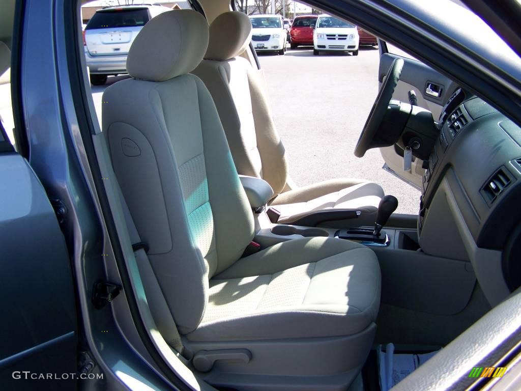 2007 Fusion S - Tungsten Grey Metallic / Light Stone photo #10