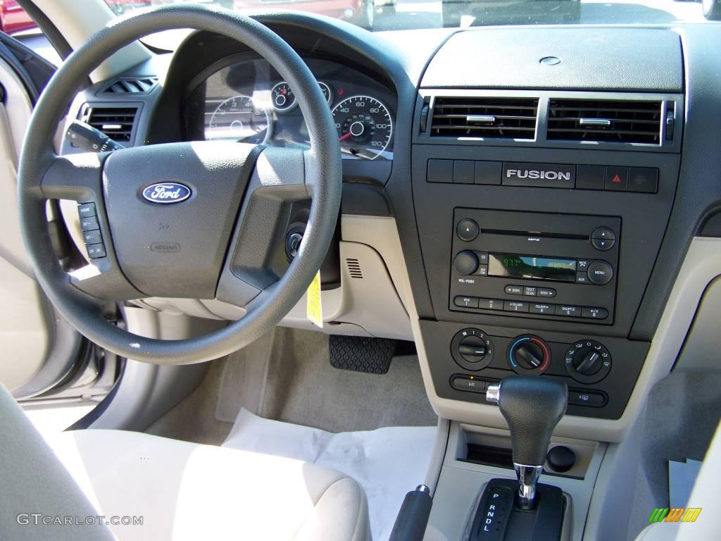 2007 Fusion S - Tungsten Grey Metallic / Light Stone photo #11