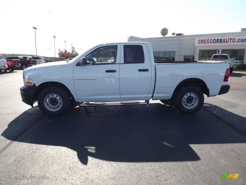 2012 Ram 1500 ST Quad Cab 4x4 - Bright White / Dark Slate Gray/Medium Graystone photo #8