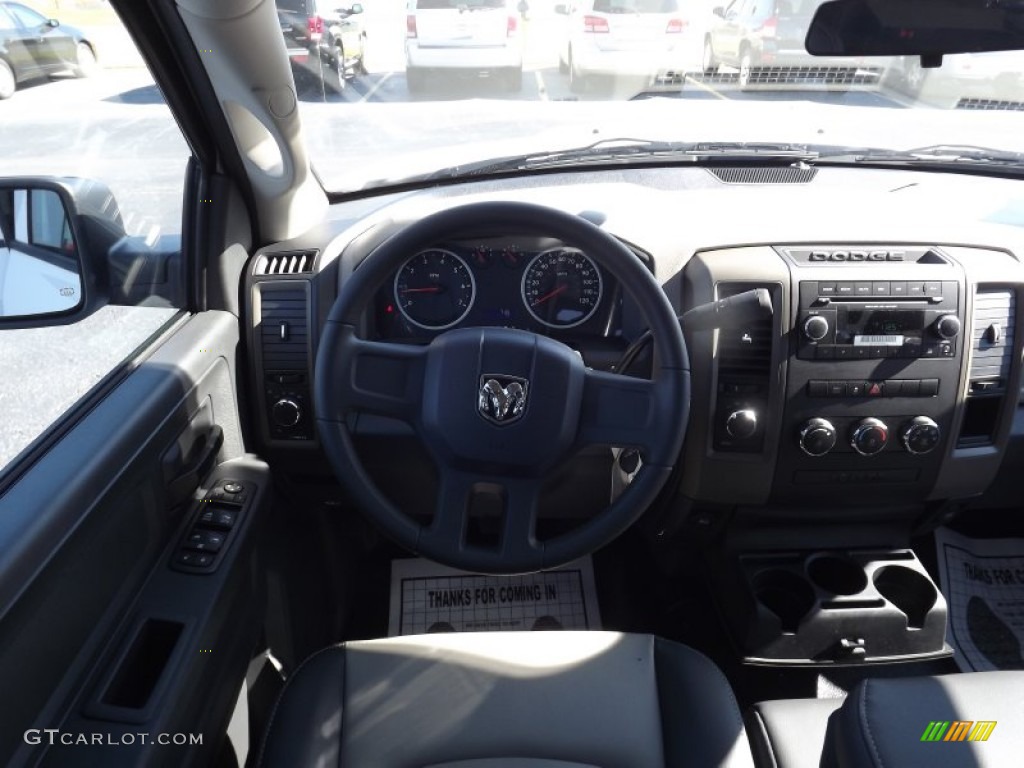 2012 Ram 1500 ST Quad Cab 4x4 - Bright White / Dark Slate Gray/Medium Graystone photo #9