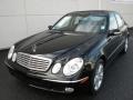 Black - E 500 Sedan Photo No. 2
