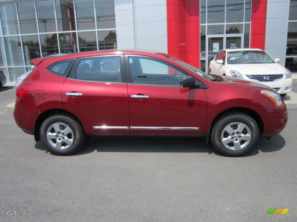 2011 Rogue S AWD - Cayenne Red / Black photo #8