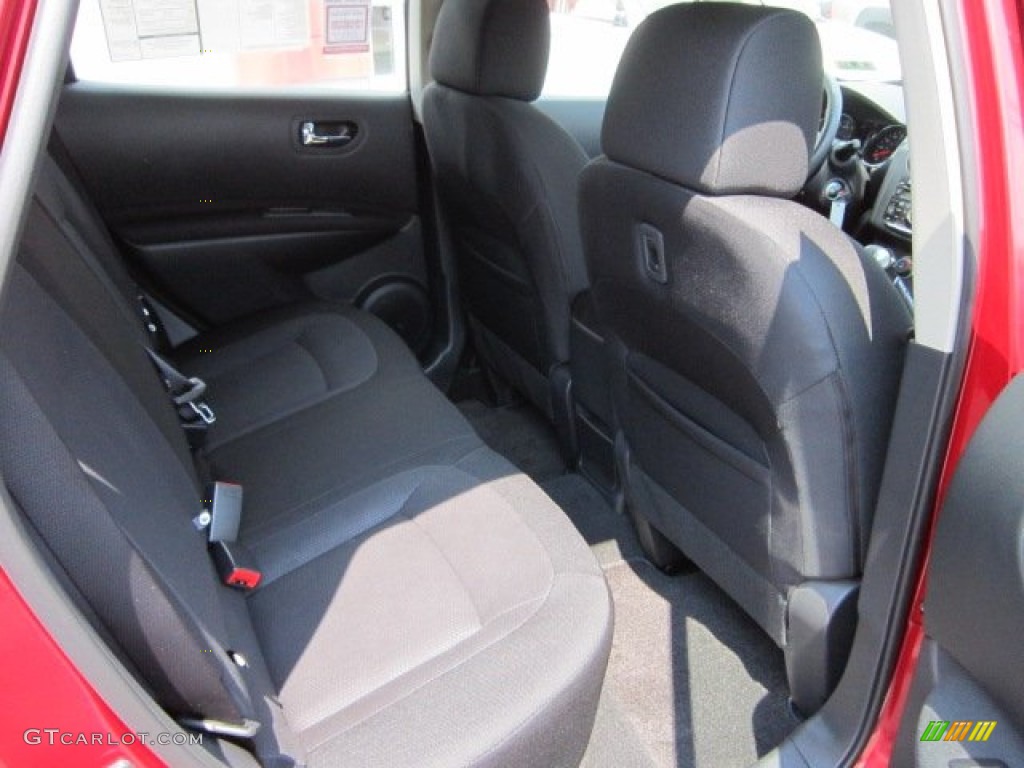 2011 Rogue S AWD - Cayenne Red / Black photo #12