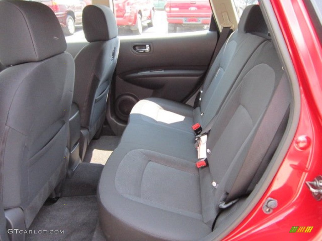 2011 Rogue S AWD - Cayenne Red / Black photo #14