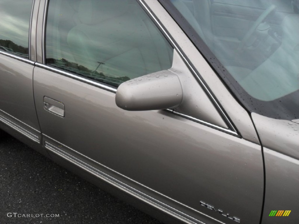 1999 DeVille Sedan - Moonstone / Neutral Shale photo #19