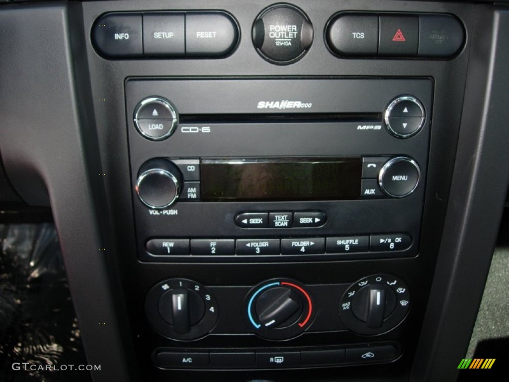 2008 Ford Mustang Shelby GT500 Coupe Audio System Photo #56382802