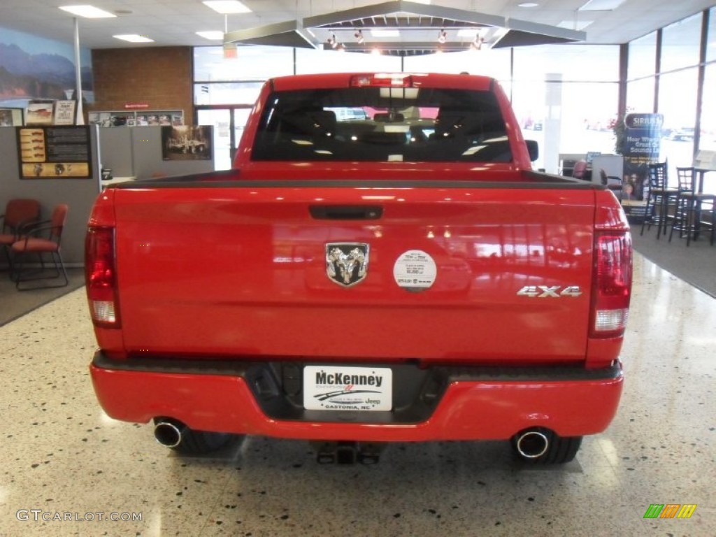 2012 Ram 1500 Express Quad Cab 4x4 - Flame Red / Dark Slate Gray/Medium Graystone photo #3