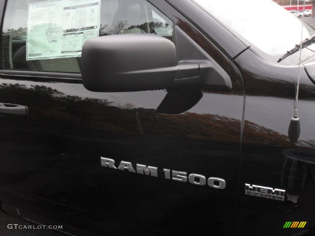2012 Ram 1500 Express Regular Cab 4x4 - Black / Dark Slate Gray/Medium Graystone photo #19