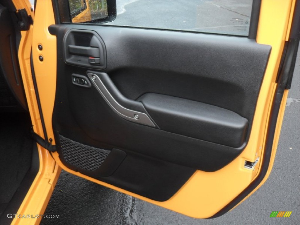 2012 Wrangler Sport S 4x4 - Dozer Yellow / Black photo #21