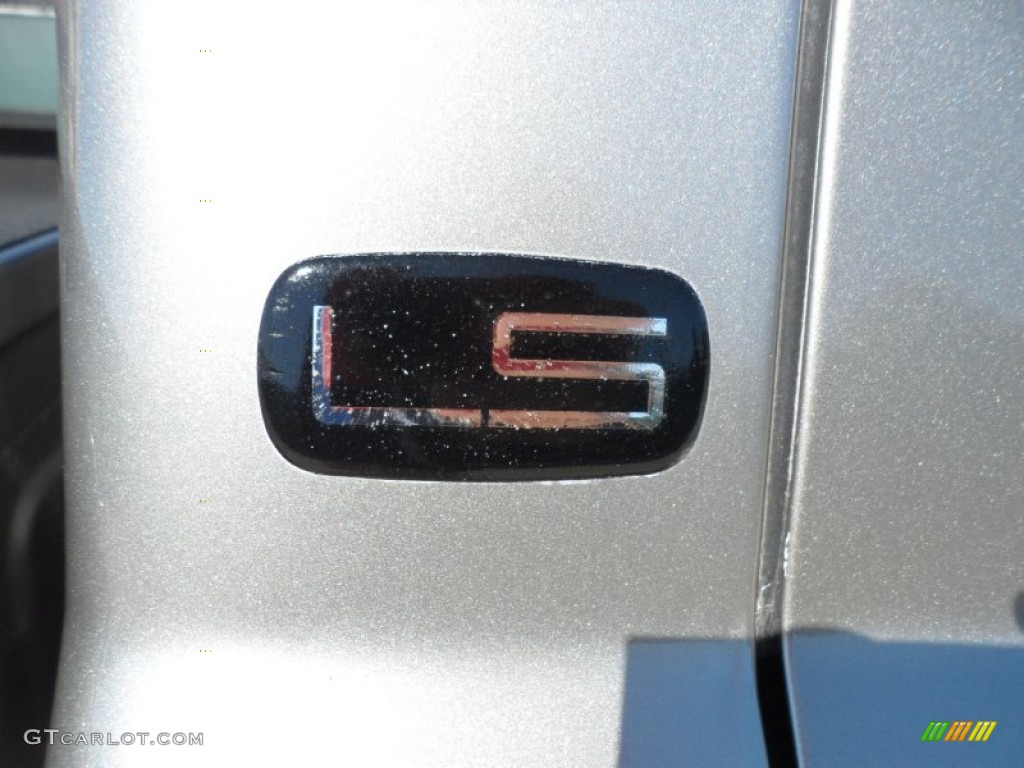 2000 Chevrolet Silverado 1500 LS Extended Cab Marks and Logos Photos