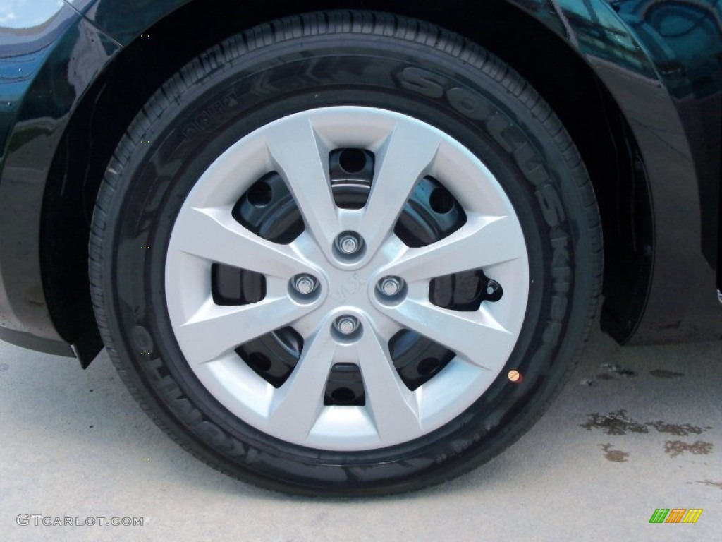 2012 Kia Rio Rio5 LX Hatchback Wheel Photos