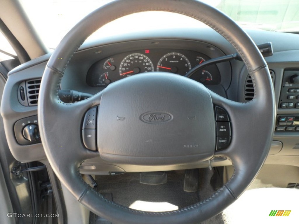 2002 Ford F150 Lariat SuperCab Medium Graphite Steering Wheel Photo #56389240