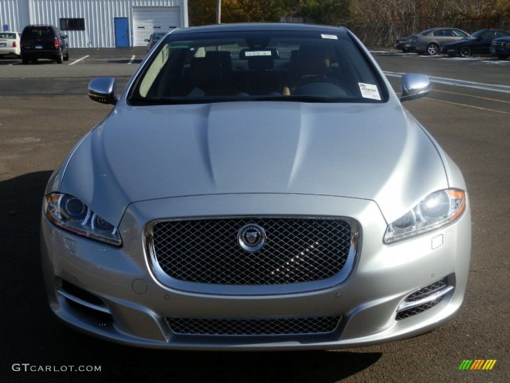 2012 XJ XJL Portfolio - Rhodium Silver Metallic / London Tan/Navy photo #3