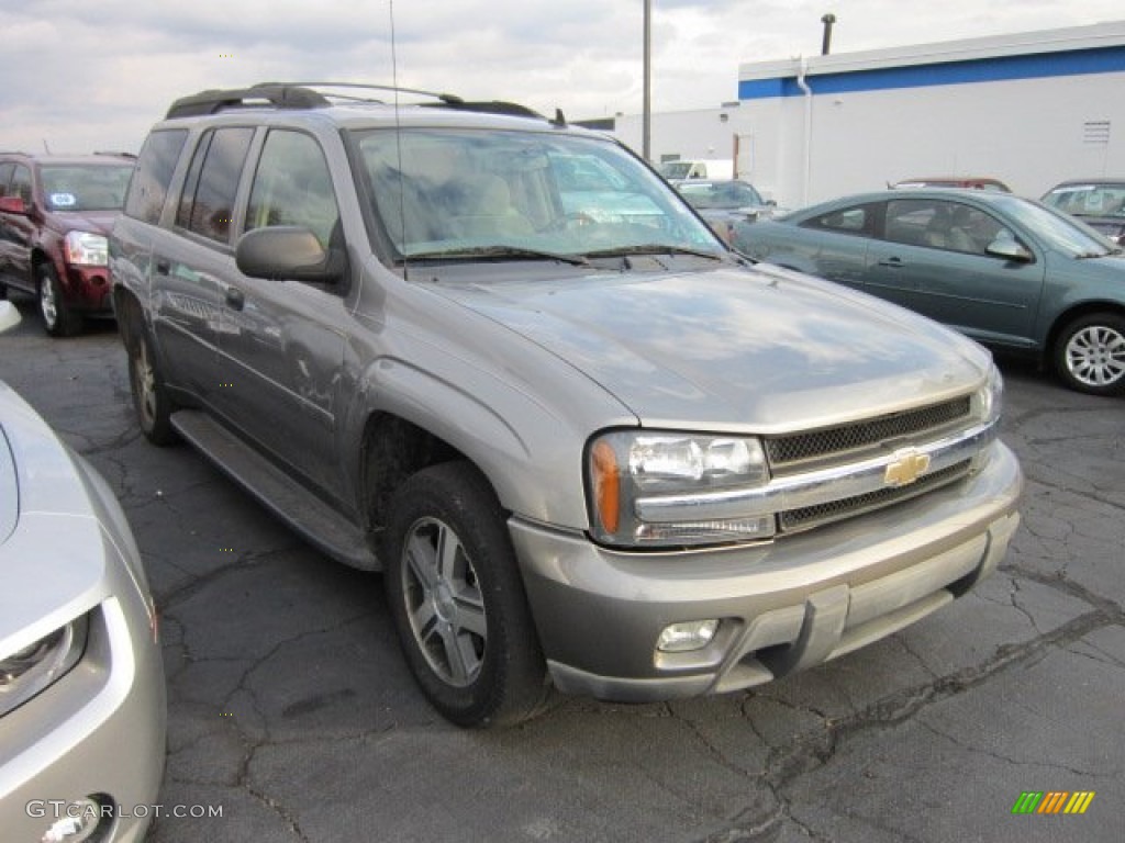 2006 TrailBlazer EXT LS 4x4 - Graystone Metallic / Light Gray photo #1