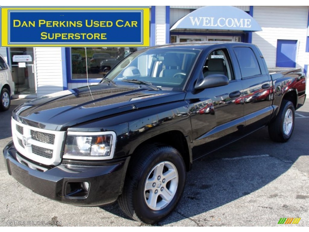 Brilliant Black Crystal Pearl Dodge Dakota