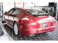 Ruby Red Metallic - Panamera 4 Photo No. 4