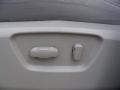 Silver Pearl - VUE XR AWD Photo No. 24