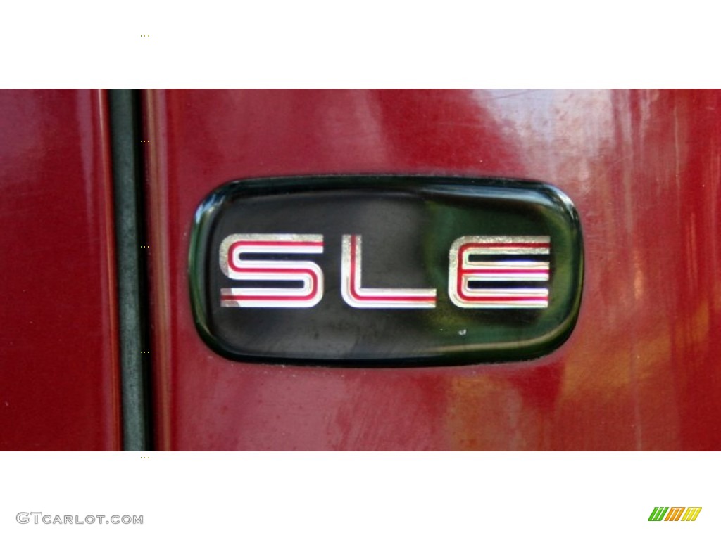 2005 Sierra 1500 SLE Extended Cab 4x4 - Sport Red Metallic / Neutral photo #52