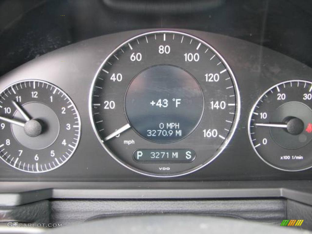 2008 E 320 BlueTEC Sedan - Flint Grey Metallic / Black photo #10