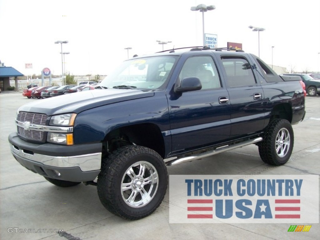 2005 Avalanche LT 4x4 - Dark Blue Metallic / Tan/Neutral photo #1