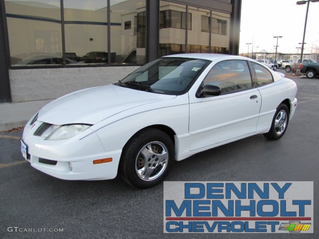 Summit White Pontiac Sunfire