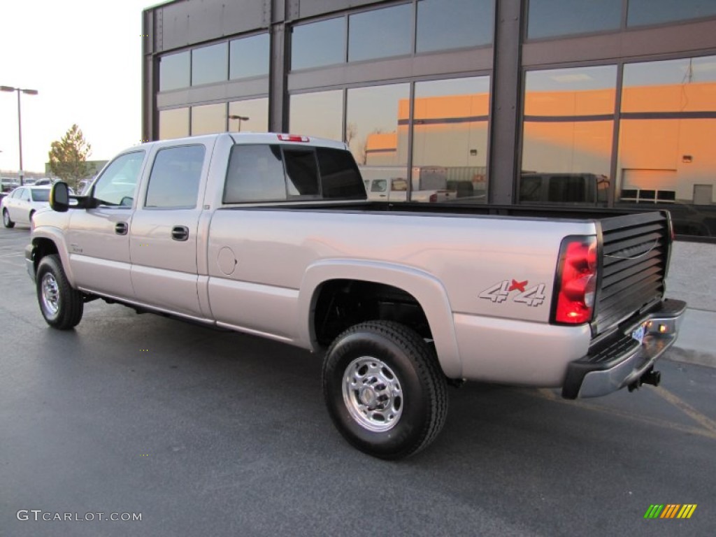 2004 Silverado 3500HD LT Crew Cab 4x4 - Silver Birch Metallic / Tan photo #27