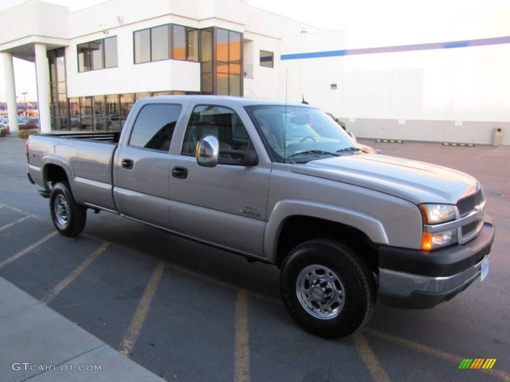 2004 Silverado 3500HD LT Crew Cab 4x4 - Silver Birch Metallic / Tan photo #28