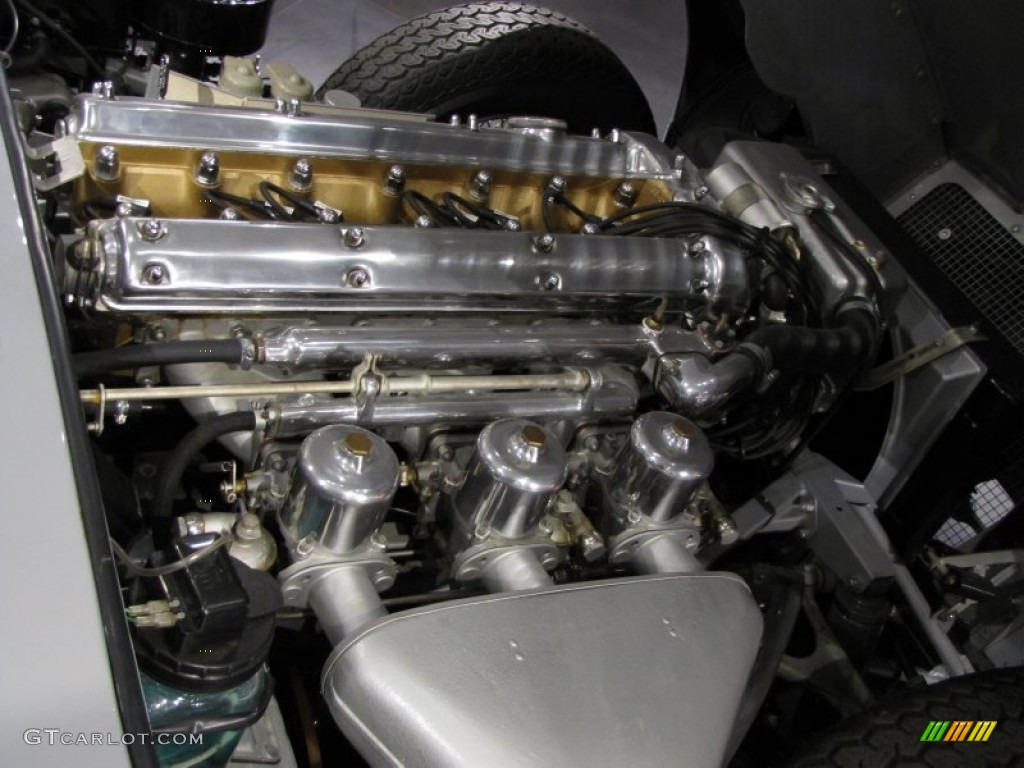 1962 Jaguar E-Type XKE 3.8 Roadster 3.8 Liter DOHC 12-Valve XK Inline 6 Cylinder Engine Photo #56397133