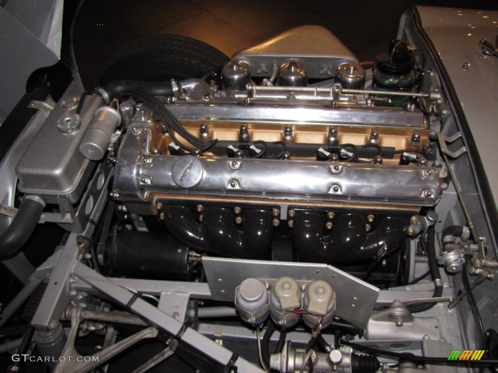 1962 Jaguar E-Type XKE 3.8 Roadster 3.8 Liter DOHC 12-Valve XK Inline 6 Cylinder Engine Photo #56397139