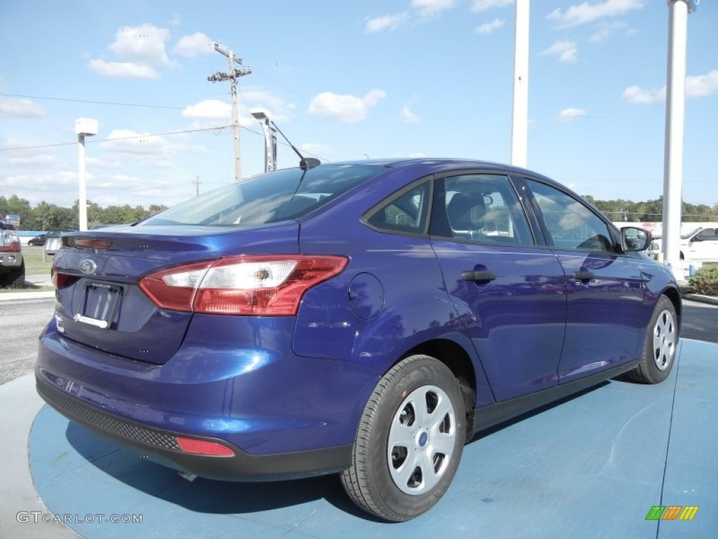 2012 Focus S Sedan - Sonic Blue Metallic / Charcoal Black photo #3
