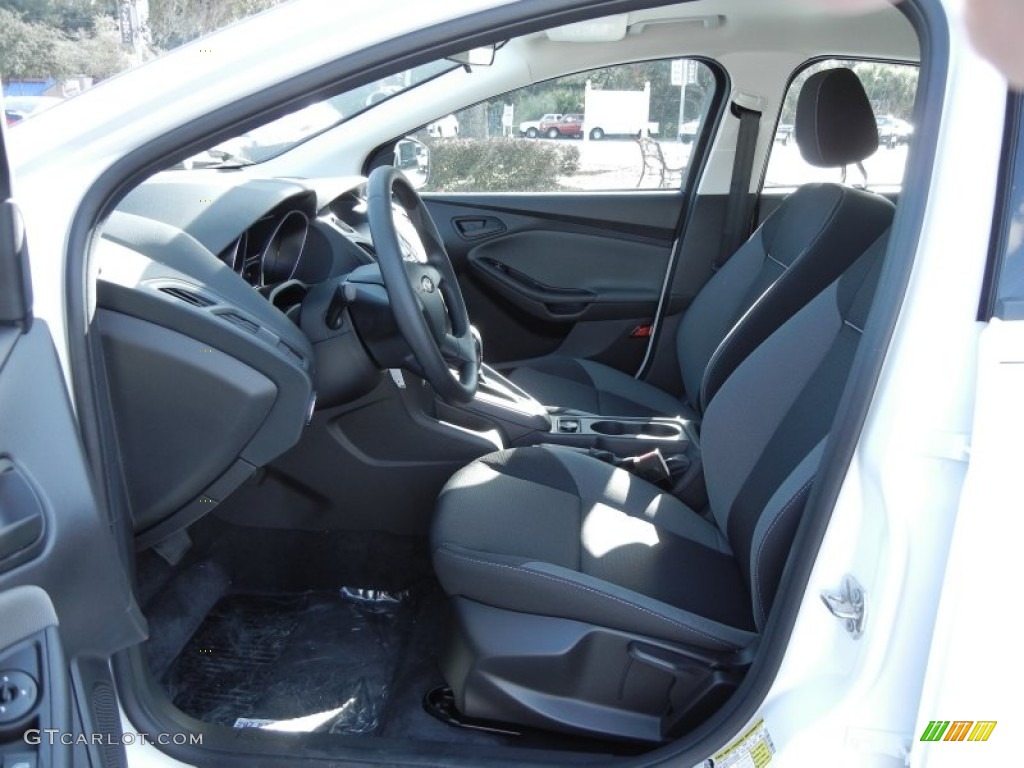 2012 Focus S Sedan - Oxford White / Charcoal Black photo #5