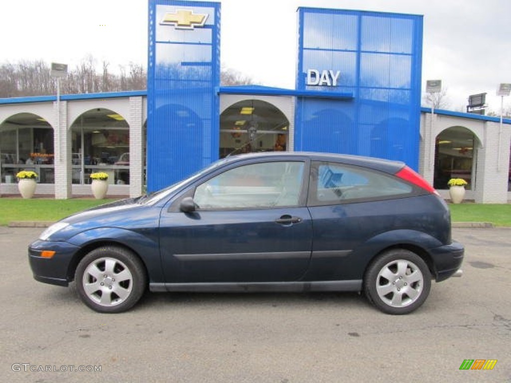 2001 Focus ZX3 Coupe - Twilight Blue Metallic / Medium Graphite Grey photo #2