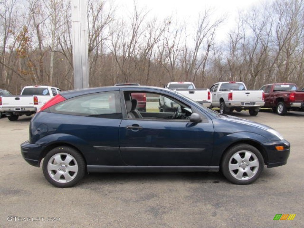 2001 Focus ZX3 Coupe - Twilight Blue Metallic / Medium Graphite Grey photo #4